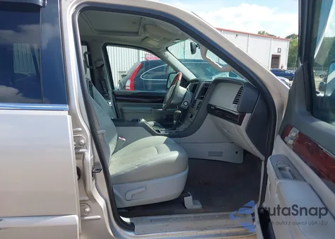2004 Lincoln Aviator z USA, uszkodzony, nr VIN 5LMEU88H84ZJ39743